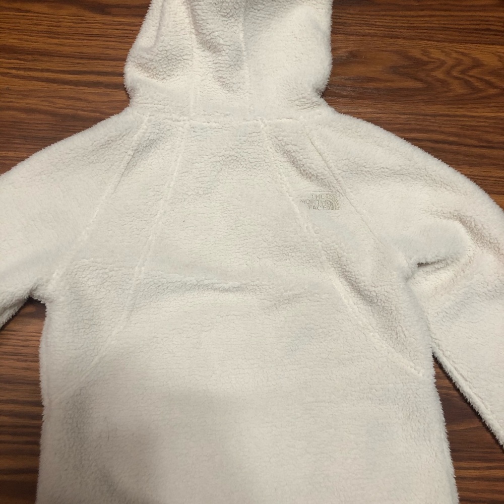 Soft North Face pullover - Picture 3 of 3